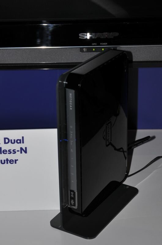 NETGEAR WNDR3700